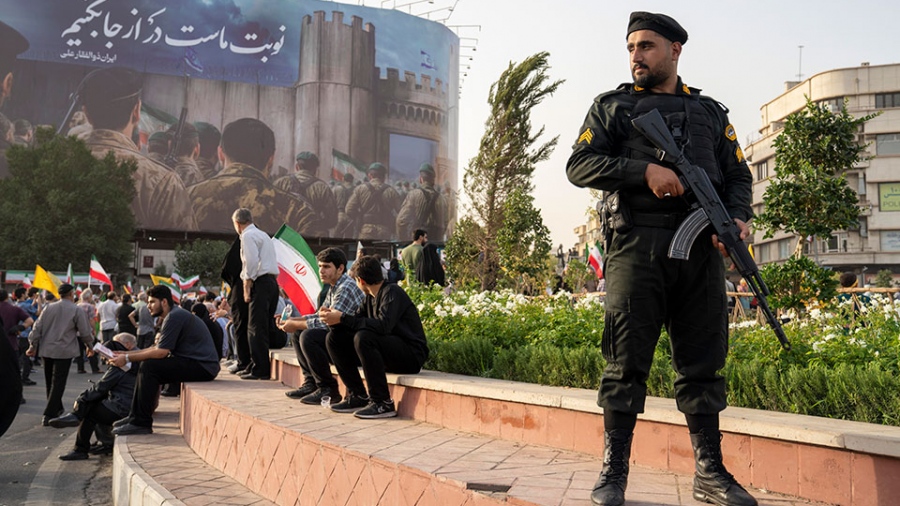 Το Ιράν διαψεύδει τον Trump: Δεν υπήρξαν ούτε υπάρχουν διαπραγματεύσεις σε εξέλιξη - Το Hormuz παραμένει κλειστό