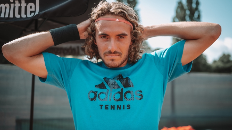 Τσιτσιπάς: «Να επιτραπεί το κοουτσάρισμα στο τένις»