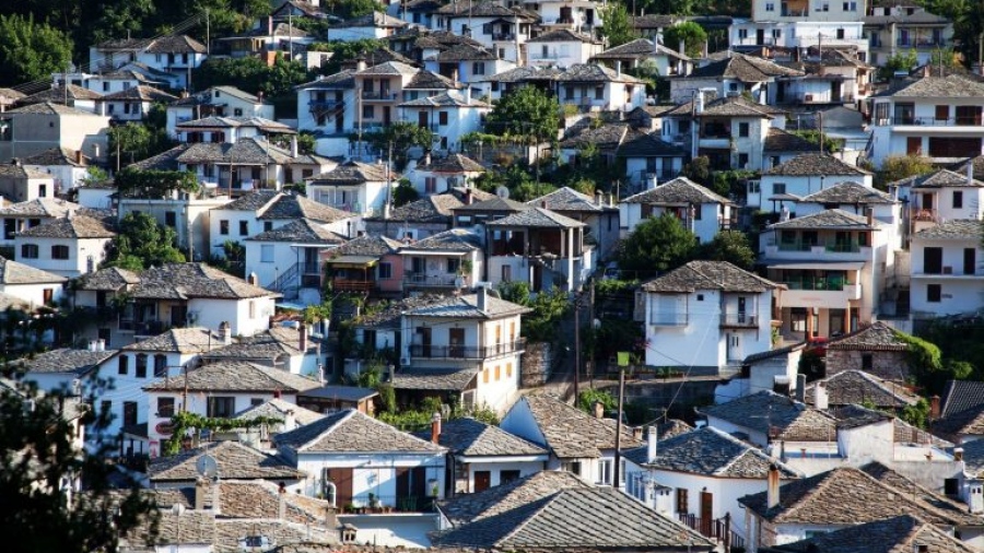 «Πράσινο φως» για δύο ξενοδοχεία σε Ιωάννινα και Θάσο