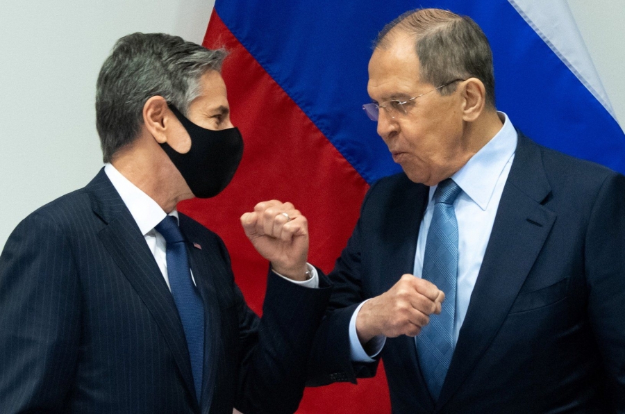 Lavrov σε Blinken: Δεν θέλουμε σύγκρουση με την Ουκρανία – Προειδοποιήσεις ΗΠΑ για συνέπειες