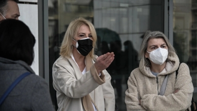 Δούρου για τις πλημμύρες στη Μάνδρα: Με επέκριναν γιατί δεν πήγα στον Άρειο Πάγο με τρέσες και βλεφαρίδες