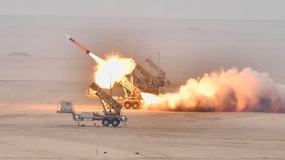 To Ιράν αγνόησε τον Trump: Συντριπτική επίθεση με πυραύλους στις αμερικανικές βάσεις Ali al-Salem, Al-Kharj και Al-Dhafra