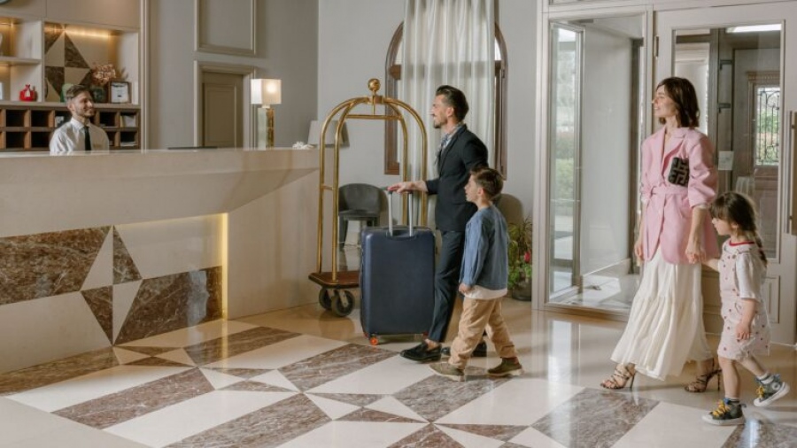 Πλειστηριασμοί για 7 ξενοδοχεία έως τα τέλη Νοεμβρίου