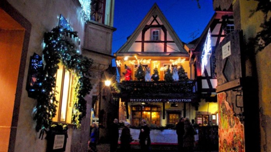 Αναστροφή του θετικού κλίματος για τις κρατήσεις των Χριστουγέννων φέρνει η αύξηση των κρουσμάτων