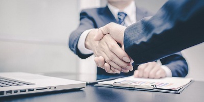 Στο μόνο που δεν δίνουμε βάρος, είναι το πώς θα έρθουν νέες επενδύσεις στην χώρα