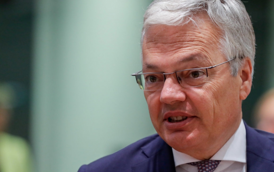 Ο Ευρωπαίος Επίτροπος Reynders προειδοποιεί για κατάρρευση της ΕΕ… και κινείται νομικά κατά της Γερμανίας!