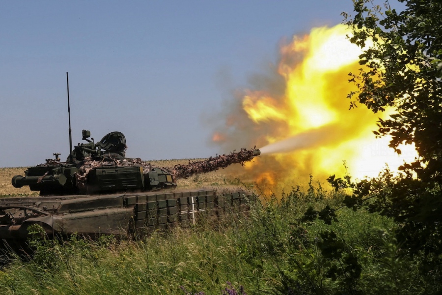 Γαλλικά πυρά κατά Ουκρανίας και ΕΕ: Ανεξέλεγκτη η οικονομική και στρατιωτική στήριξη στο Κίεβο