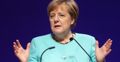 Merkel για Brexit: Η Ιρλανδία το βασικότερο πρόβλημα - Δυνατή μια μικρή καθυστέρηση