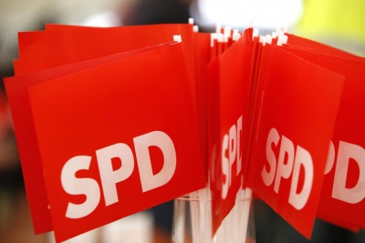 Γερμανία: Ικανοποίηση στην ηγεσία του SPD για την έγκριση του κυβερνητικού συνασπισμού με το CDU