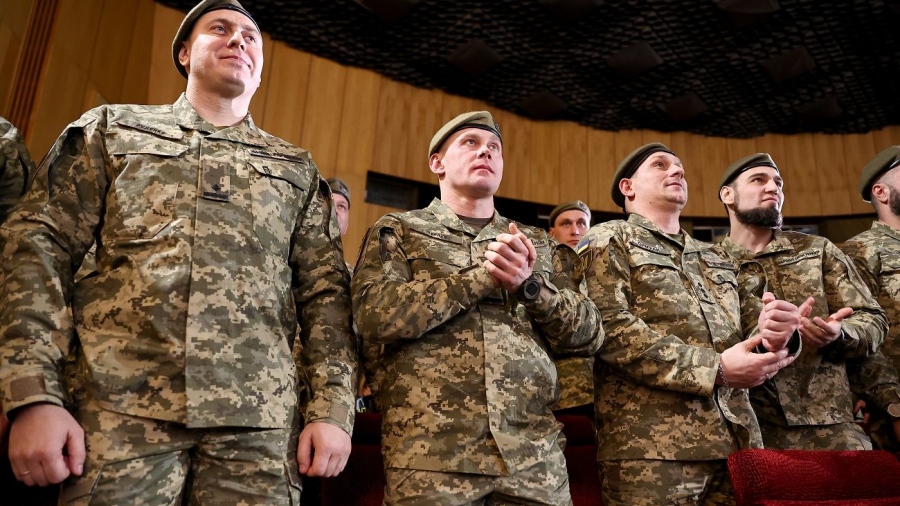 Η Ουκρανία σε αναβρασμό - Διαμαρτυρία κατά του «χασάπη» διοικητή του 225ου Συντάγματος από συγγενείς αγνοούμενων