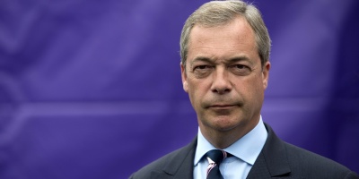 Farage: Να κάνουμε και δεύτερο δημοψήφισμα για το Brexit για να τελειώνουμε