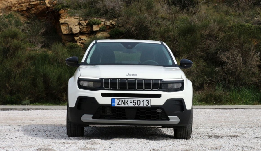 Δοκιμάζουμε το πολύ καλό Jeep Avenger 1.2T 100 PS