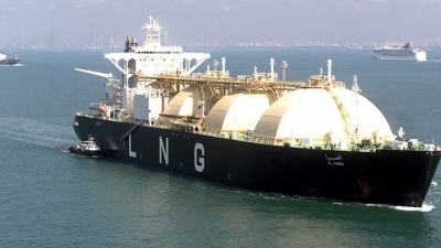 Δείκτη με βάση τις παραδόσεις LNG ετοιμάζει η Koμισιόν με στόχο να 