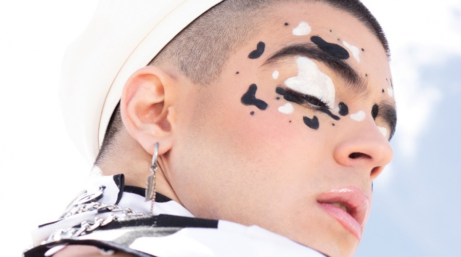 Πρώτο κρούσμα στην Ελλάδα: Με το σεξουαλικώς μεταδιδόμενο TMVII διεγνώσθη ο Jo Dennys - Το νόσημα εμφανίζει εξάνθημα στο πέος