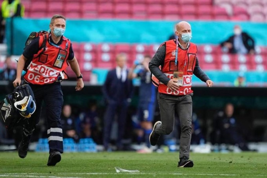 Γιατρός Δανίας για Έρικσεν: «Ήταν καρδιακή προσβολή, έφυγε από τη ζωή και τον επανέφερε ο απινιδωτής» (video)