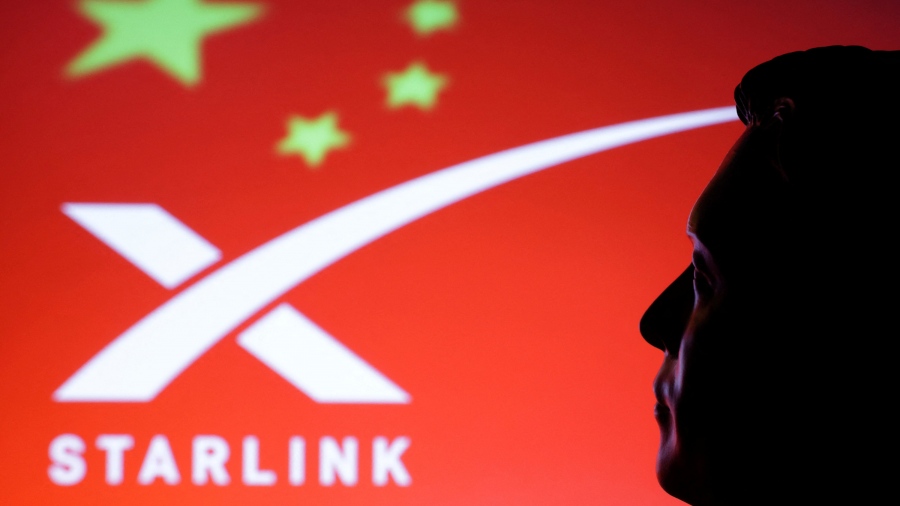Το 2026 έφερε άγρια κόντρα Κίνας - Musk: Γιατί το Starlink αναγκάστηκε να αλλάξει δραστικά την τροχιά 4.400 δορυφόρων