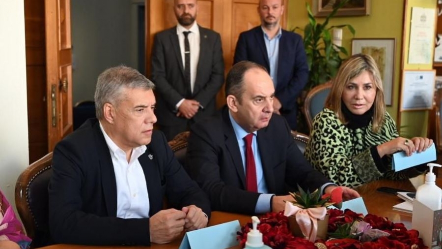 Επίσκεψη κλιμακίου της ΝΔ στο νομό Μαγνησίας – Πλακιωτάκης: Προχωρά η διαδικασία της αξιοποίησης του λιμένα του Βόλου