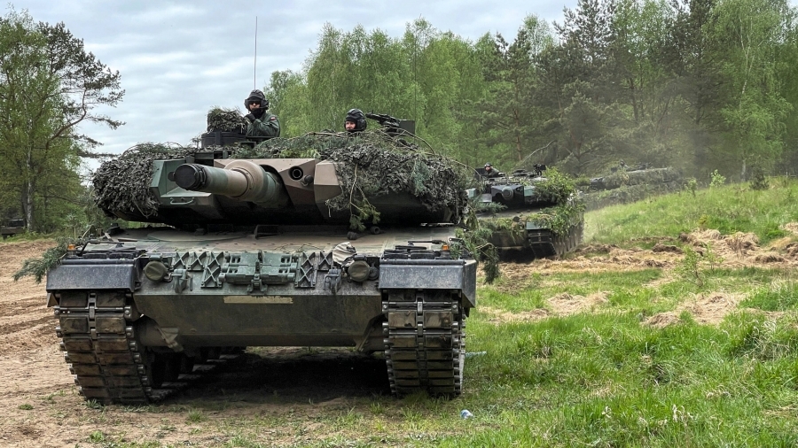 Η Ισπανία ολοκλήρωσε την εκπαίδευση των στρατιωτών στα Leopard 24A που δωρίζει στην Ουκρανία