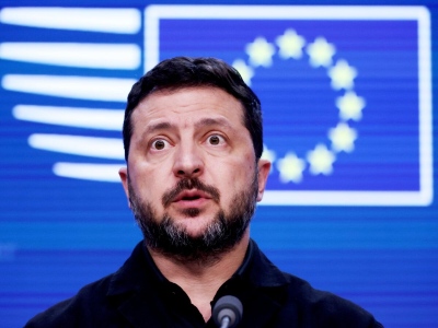 «Μόνο αν παραιτηθεί ο Zelensky» η Ουκρανία θα καταλήξει σε συμφωνία ειρήνης με τη Ρωσία