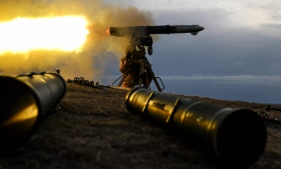 Larry Johnson (πρώην CIA): Στη νέα φάση του πολέμου οι Ρώσοι αποδεκατίζουν τον ουκρανικό στρατό στην πρώτη γραμμή