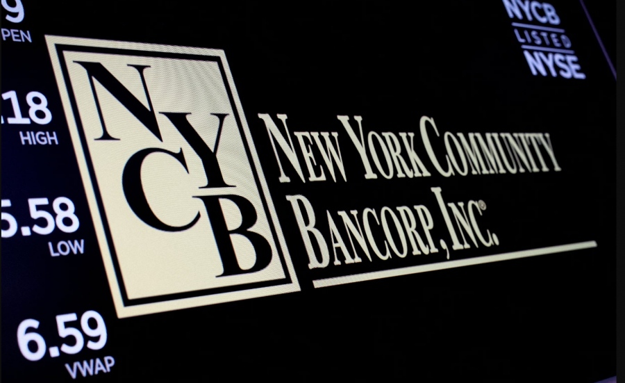 ΗΠΑ: Από την κόλαση στον παράδεισο η τράπεζα New York Community – Εκροές 12 δισ. δολ. λίγο πριν διασωθεί