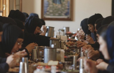 Cosmote History: H «Κουζίνα του Θεού» στη μονή Κοιμήσεως της Θεοτόκου στην Αλεξανδρούπολη