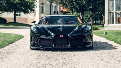 Έτοιμη η Bugatti La Voiture Noire των 11 εκ. ευρώ