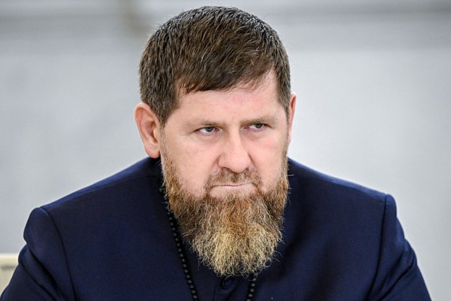 Ramzan Kadyrov: Ύπουλη η επίθεση ΗΠΑ και Ισραήλ, αλλά αδικαιολόγητα τα πλήγματα του Ιράν σε τρίτες χώρες