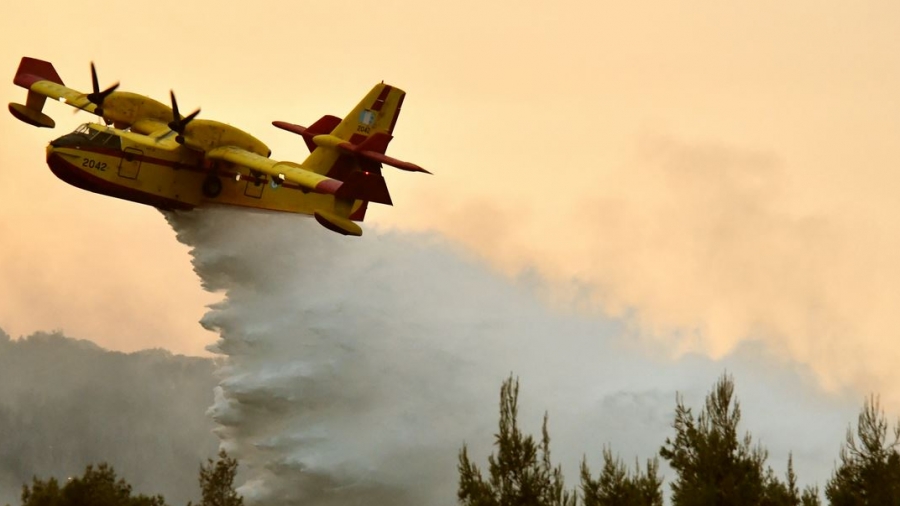 Συναγερμός στην Πυροσβεστική - Φωτιά στον Αυλώνα