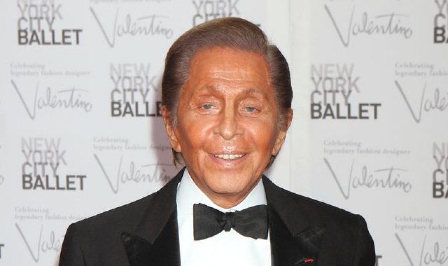 Τέλος εποχής: Πέθανε ο Ιταλός σχεδιαστής μόδας Valentino