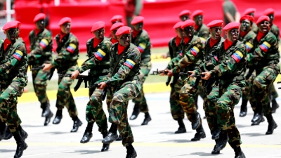 Καταιγιστικές εξελίξεις: H Ρωσία εκκενώνει πρεσβείες στη Βενεζουέλα, η Κίνα σε ύψιστη επιφυλακή