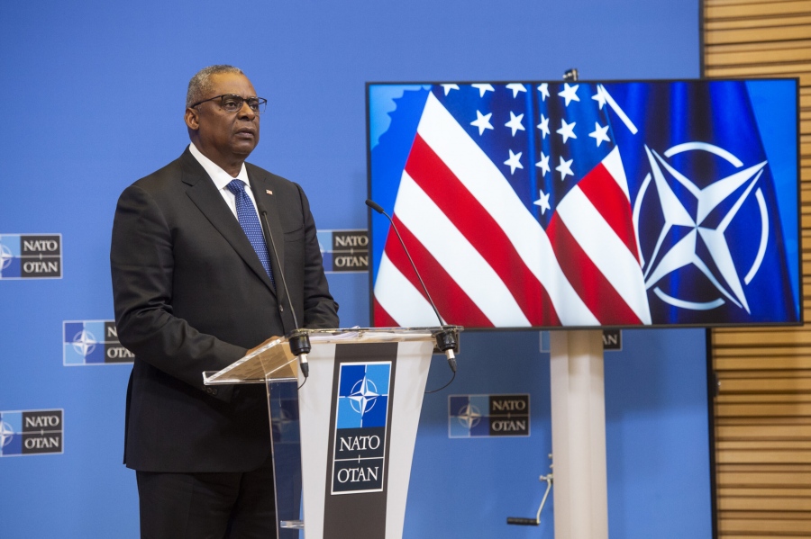 ΗΠΑ: Νέο πακέτο βοήθειας 200 εκατ. στην Ουκρανία – Austin: Στήριξη για όσο χρειαστεί