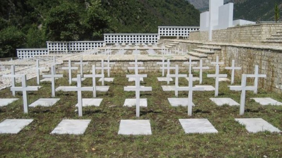 Αλβανία: Στα νεκροταφεία των Ελλήνων πεσόντων ο εορτασμός του «ΟΧΙ»