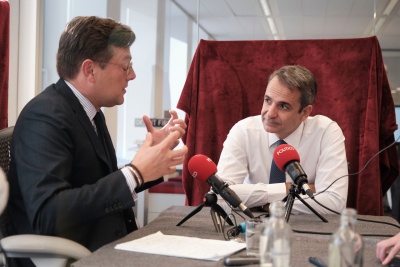 Μητσοτάκης σε Politico: Χρειαζόμαστε μεγαλύτερη αλληλεγγύη από την ΕΕ για μεταναστευτικό - Φτάνουμε στα όρια μας