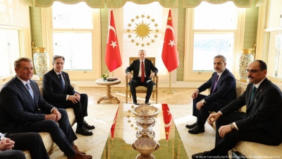 Deutsche Welle: «Συμφέρει τις ΗΠΑ μία καλή σχέση με την Τουρκία»