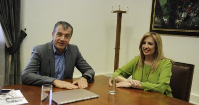 Επαφές Γεννηματά - Θεοδωράκη για το συνέδριο της Κεντροαριστεράς