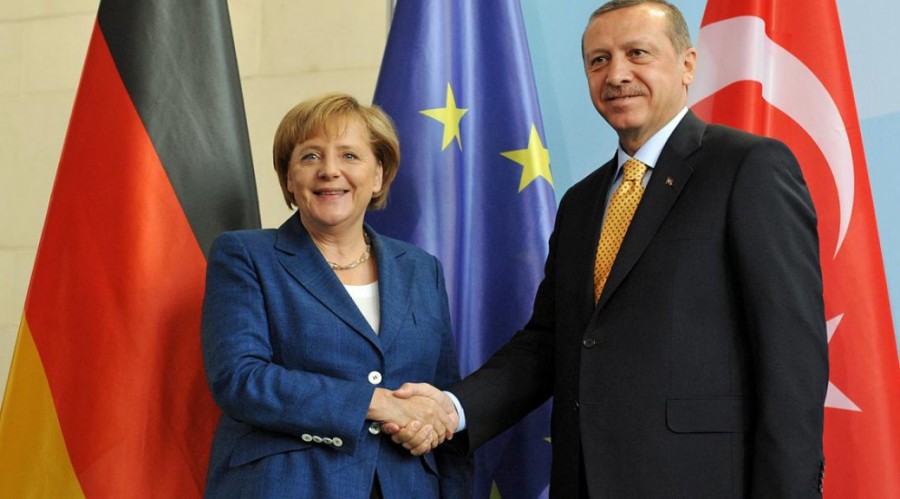 DW: Πιθανή νέα τηλεφωνική επικοινωνία Merkel με Erdogan στις 28/8