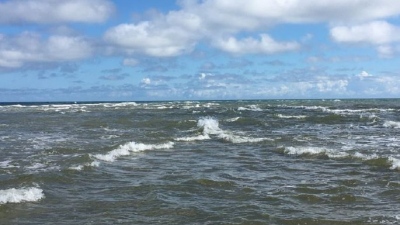 Συνεχίζουν να βλέπουν άγνωστα drones κοντά σε ευρωπαϊκές στρατιωτικές εγκαταστάσεις - Οι Ουκρανοί... εκπαιδεύουν ευρωπαίους