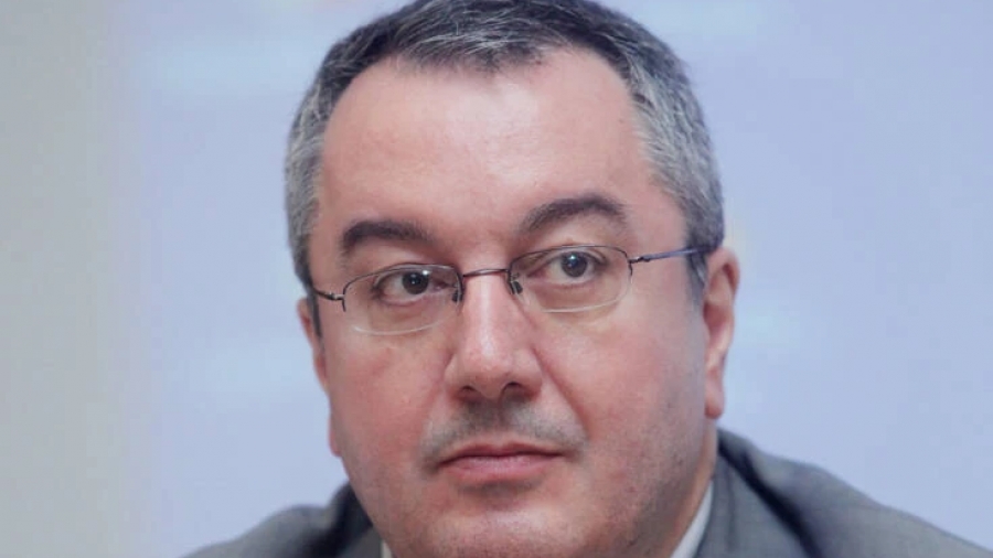 Μόσιαλος: Η χώρα μας θα τα καταφέρει - Θα υπάρξουν απώλειες αλλά μπορούμε να τις περιορίσουμε δραστικά