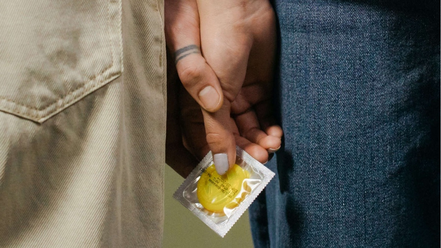 «Να αναβιώσει η οικογένεια» -Πρόταση βόμβα στη Ρωσία για απαγόρευση πώλησης αντισυλληπτικών σε παντρεμένα ζευγάρια