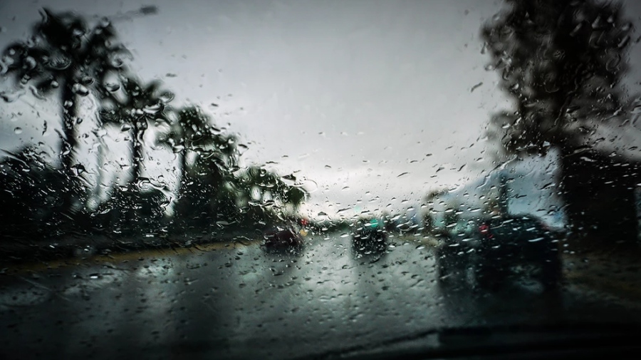 Έρχεται ψυχρό μέτωπο - Κακοκαιρία με βροχές και καταιγίδες από το απόγευμα