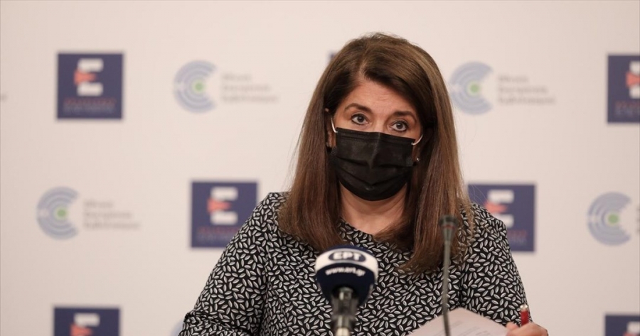 Παπαευαγγέλου: Η μισή Ελλάδα βρίσκεται στο «βαθύ κόκκινο»