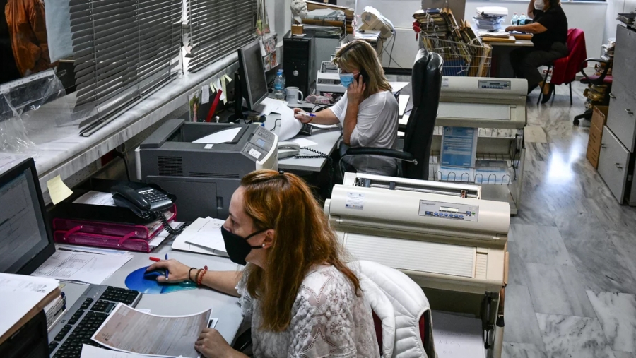 Τι είναι η ψηφιακή κάρτα του δημοσίου υπαλλήλου -Τι πληροφορίες θα περιέχει