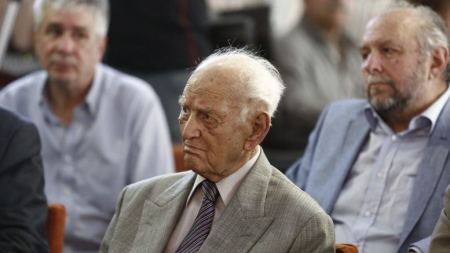 Απεβίωσε σε ηλικία 94 ετών, ο εκδότης και ιδρυτικό στέλεχος του ΠΑΣΟΚ Αντώνης Λιβάνης