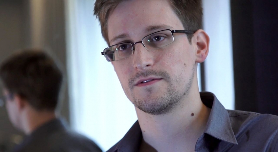 Καταπέλτης ο Snowden: Τα μπαλόνια και τα …UFO είναι απόπειρα αποπροσανατολισμού από την ανατίναξη των Nord Stream