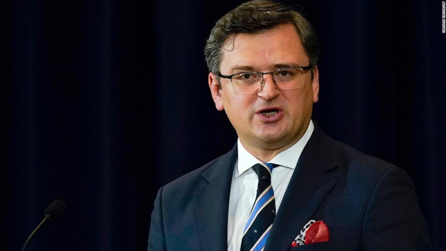 Kuleba (Ουκρανός ΥΠΕΞ): Η Ουκρανία δέχεται επίθεση από πολλές πλευρές - Δεν πρόκειται για εισβολή μόνο στα ανατολικά