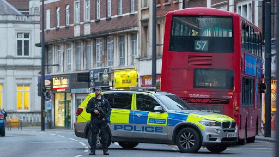 Βρετανία: «Ισλαμιστικού χαρακτήρα» η επίθεση με μαχαίρι, υποστηρίζει η αστυνομία