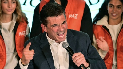 Το τέλος της «ροζ παλίρροιας» - Η Βολιβία στρέφεται στον καπιταλισμό, οι σοσιαλιστικοί πειραματισμοί τελείωσαν