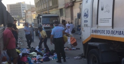 Ειδική επιχειρησιακή δράση της ΕΛΑΣ στο κέντρο του Πειραιά για την καταπολέμηση του παραεμπορίου