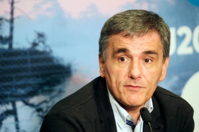 Τσακαλώτος: Στα 700 εκατ. ευρώ θα φθάσουν οι φοροελαφρύνσεις το 2019 - Καλή η συμφωνία του Eurogroup